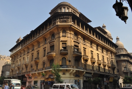 <a class="fancybox" rel="gallery-images" href="https://www.passageways.clustermappinginitiative.org/sites/default/files/styles/largest/public/11-15_imad_al-din_st.jpg?itok=lIMJ_xDt" title="عماد الدين بلوك تقاطع شارع نجيب الريحاني وعماد الدين">تكبير</a><br >عماد الدين بلوك تقاطع شارع نجيب الريحاني وعماد الدين