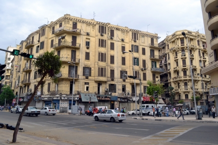 <a class="fancybox" rel="gallery-images" href="https://www.passageways.clustermappinginitiative.org/sites/default/files/styles/largest/public/adli_5.jpg?itok=rhVgSHD6" title="بلوك عدلي من تقاطع عماد الدين و٢٦ يوليو">تكبير</a><br >٢٠١٥، أكتوبر ٢٨، ١٢:١٠مساءاً<br>بلوك عدلي من تقاطع عماد الدين و٢٦ يوليو