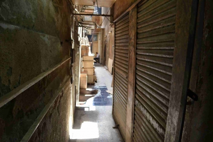 <a class="fancybox" rel="gallery-" href="https://www.passageways.clustermappinginitiative.org/sites/default/files/styles/largest/public/dsc_0170_01.jpg?itok=463s-zqL" title="">Enlarge</a><br >