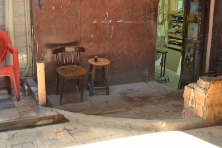 <a class="fancybox" rel="gallery-street-furniture" href="https://www.passageways.clustermappinginitiative.org/sites/default/files/styles/largest/public/dsc_0175.jpg?itok=Yff9Kmde" title="">Enlarge</a><br >