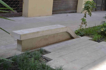 <a class="fancybox" rel="gallery-street-furniture" href="https://www.passageways.clustermappinginitiative.org/sites/default/files/styles/largest/public/dsc_0215_01_0.jpg?itok=ODFid_rt" title="">Enlarge</a><br >