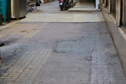 <a class="fancybox" rel="gallery-materials-and-textures" href="https://www.passageways.clustermappinginitiative.org/sites/default/files/styles/largest/public/dsc_0284_01.jpg?itok=4snxvWNM" title="Flooring">Enlarge</a><br >Flooring