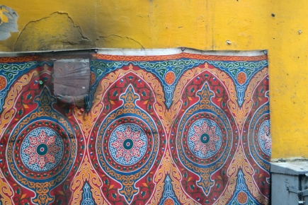<a class="fancybox" rel="gallery-materials-and-textures" href="https://www.passageways.clustermappinginitiative.org/sites/default/files/styles/largest/public/dsc_0397_01_0.jpg?itok=rs_eF9OA" title="Coloured wall with textile">Enlarge</a><br >Coloured wall with textile