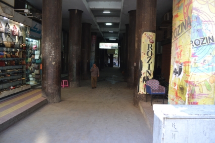 <a class="fancybox" rel="gallery-layering-and-juxtaposition" href="https://www.passageways.clustermappinginitiative.org/sites/default/files/styles/largest/public/dsc_0559_01_0.jpg?itok=oGlobjlN" title="">Enlarge</a><br >