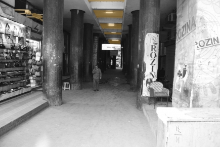 <a class="fancybox" rel="gallery-layering-and-juxtaposition" href="https://www.passageways.clustermappinginitiative.org/sites/default/files/styles/largest/public/dsc_0559_lighting_01.jpg?itok=UztYFA6s" title="Lighting">Enlarge</a><br >Lighting