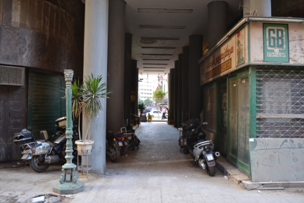 <a class="fancybox" rel="gallery-layering-and-juxtaposition" href="https://www.passageways.clustermappinginitiative.org/sites/default/files/styles/largest/public/dsc_0649_01_0.jpg?itok=laJpYmCr" title="">Enlarge</a><br >