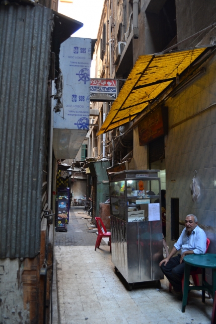 <a class="fancybox" rel="gallery-encroachments-and-territory-markers" href="https://www.passageways.clustermappinginitiative.org/sites/default/files/styles/largest/public/dsc_0816_01_0.jpg?itok=gt4XjM45" title="">Enlarge</a><br >