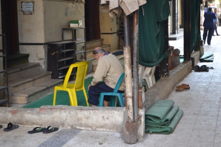 <a class="fancybox" rel="gallery-encroachments-and-territory-markers" href="https://www.passageways.clustermappinginitiative.org/sites/default/files/styles/largest/public/dsc_1151_01.jpg?itok=cmpRauxb" title="">Enlarge</a><br >