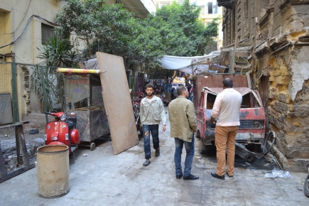 <a class="fancybox" rel="gallery-encroachments-and-territory-markers" href="https://www.passageways.clustermappinginitiative.org/sites/default/files/styles/largest/public/dsc_1153_01_0.jpg?itok=ZFj70-NY" title="">Enlarge</a><br >