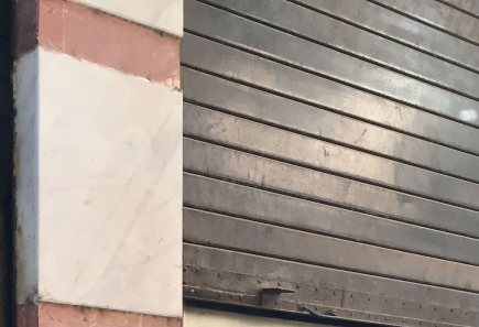 <a class="fancybox" rel="gallery-materials-and-textures" href="https://www.passageways.clustermappinginitiative.org/sites/default/files/styles/largest/public/img_3114b_01.jpg?itok=wHNZJQ-F" title="Wall texture">Enlarge</a><br >Wall texture