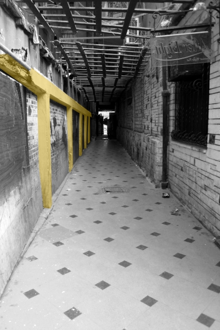 <a class="fancybox" rel="gallery---" href="https://www.passageways.clustermappinginitiative.org/sites/default/files/styles/largest/public/layering_2_3_01_1.jpg?itok=z-gB3SoE" title="">تكبير</a><br >